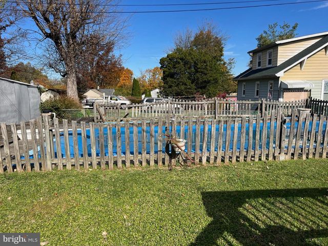 3204 ELIZABETH AVE, Baltimore, MD 21227