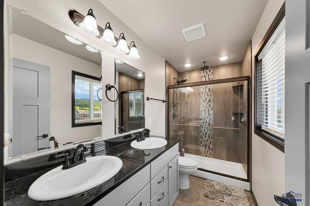 13889 TELLURIDE ST, Summerset, SD 57769