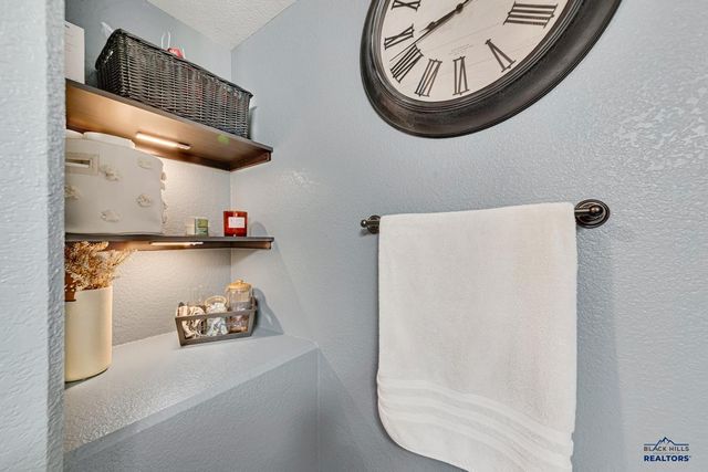 13889 TELLURIDE ST, Summerset, SD 57769