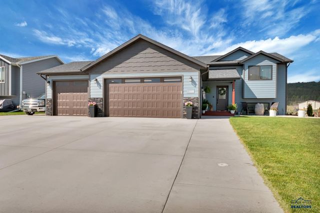 13889 TELLURIDE ST, Summerset, SD 57769