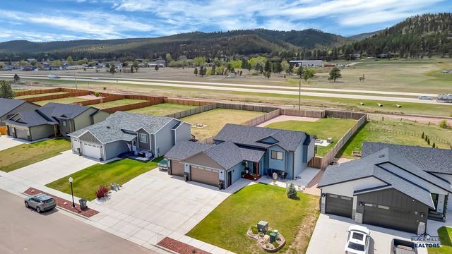 13889 TELLURIDE ST, Summerset, SD 57769