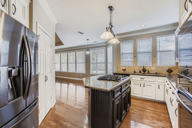 16313 Lobo Lane, Spring, TX 77379