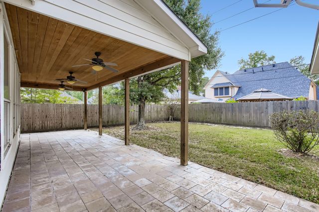 16313 Lobo Lane, Spring, TX 77379