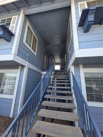 5795 Medallion Drive 202, Las Vegas, NV 89122