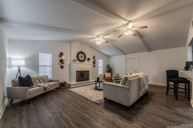 1543 GIBBS, San Antonio, TX 78202