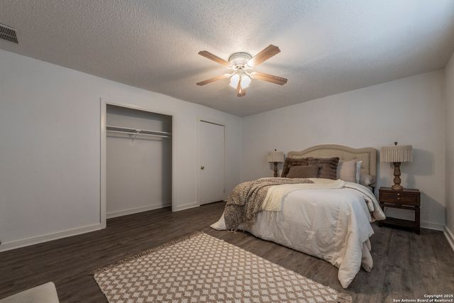 1543 GIBBS, San Antonio, TX 78202