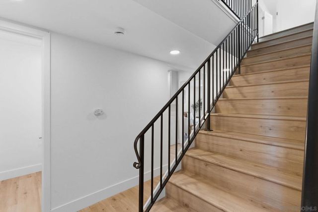 713 719 D AVENUE, Coronado, CA 92118