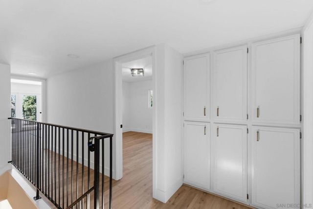 713 719 D AVENUE, Coronado, CA 92118