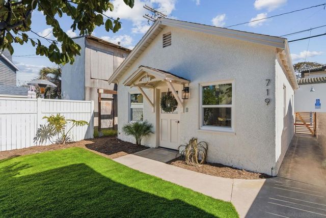 713 719 D AVENUE, Coronado, CA 92118