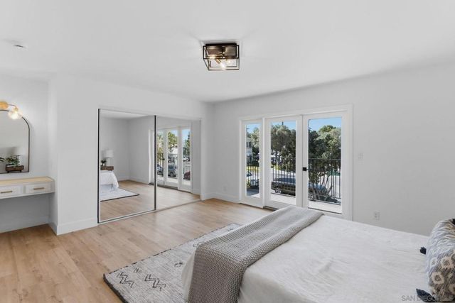 713 719 D AVENUE, Coronado, CA 92118