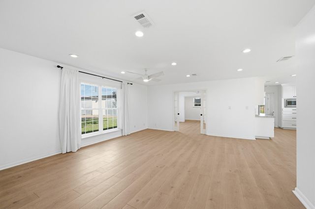 15104 Marek Lane, Guy, TX 77444