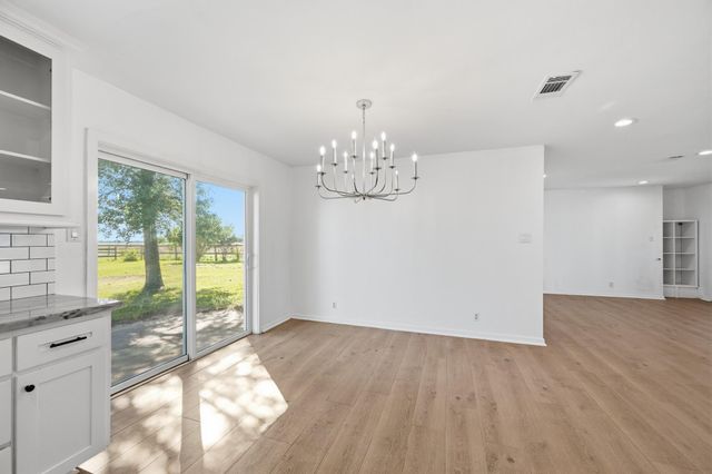15104 Marek Lane, Guy, TX 77444