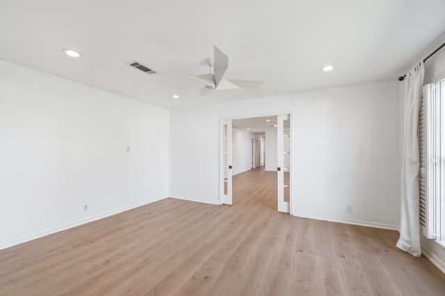 15104 Marek Lane, Guy, TX 77444