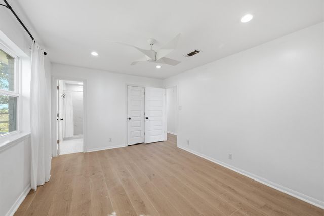 15104 Marek Lane, Guy, TX 77444