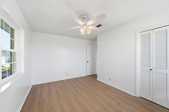 15104 Marek Lane, Guy, TX 77444