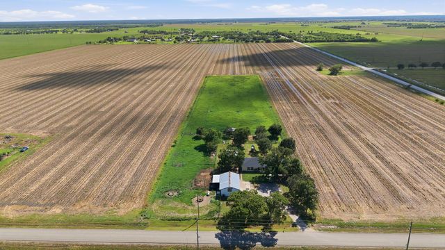 15104 Marek Lane, Guy, TX 77444