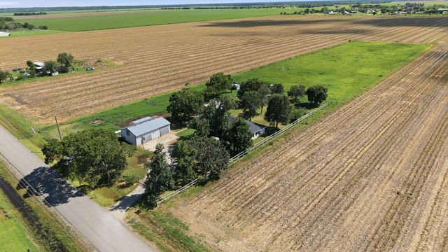 15104 Marek Lane, Guy, TX 77444