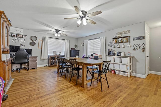 1870 Eucalyptus St, Atwater, CA 95301