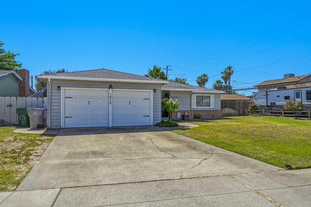 1870 Eucalyptus St, Atwater, CA 95301