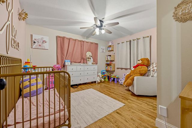 1870 Eucalyptus St, Atwater, CA 95301
