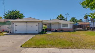 1870 Eucalyptus St, Atwater, CA 95301