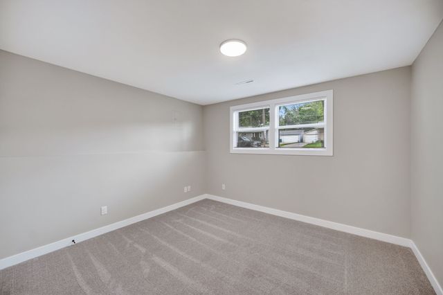 8642 Sunny Hill Drive, Clive, IA 50325