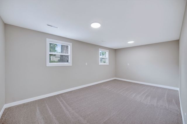 8642 Sunny Hill Drive, Clive, IA 50325