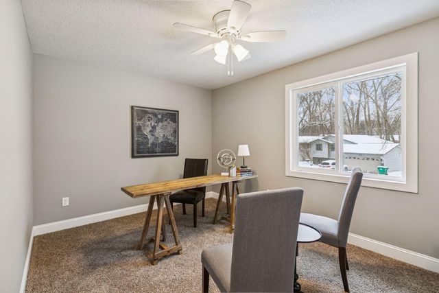 981 104th Avenue NW, Coon Rapids, MN 55433