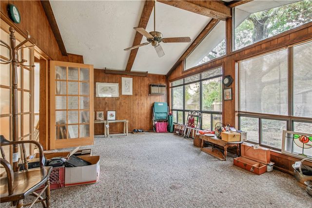 2500 Briarwood Circle, Bryan, TX 77802