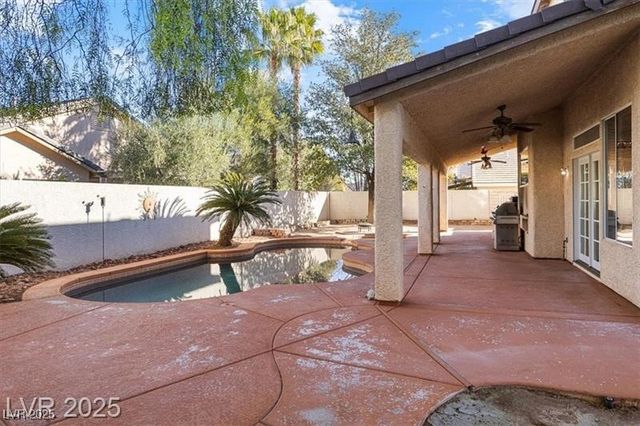 8728 Burning Hide Avenue, Las Vegas, NV 89143