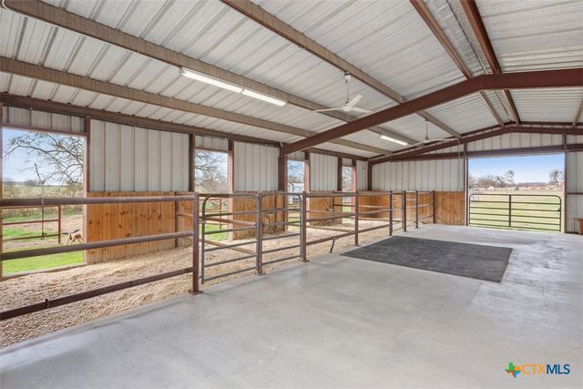 645 W Big Elm Road, Troy, TX 76579