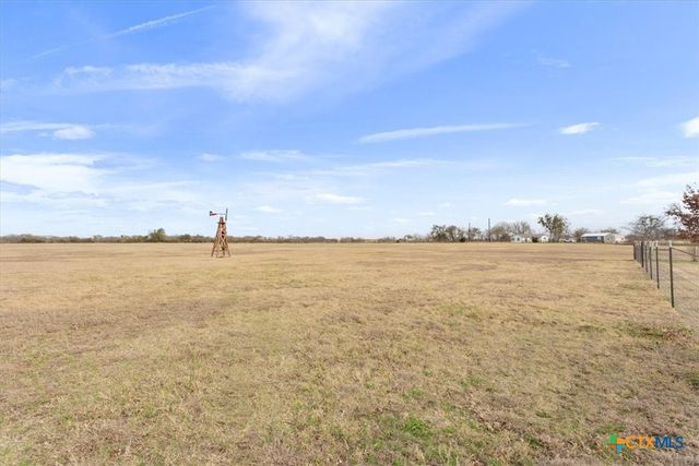 645 W Big Elm Road, Troy, TX 76579