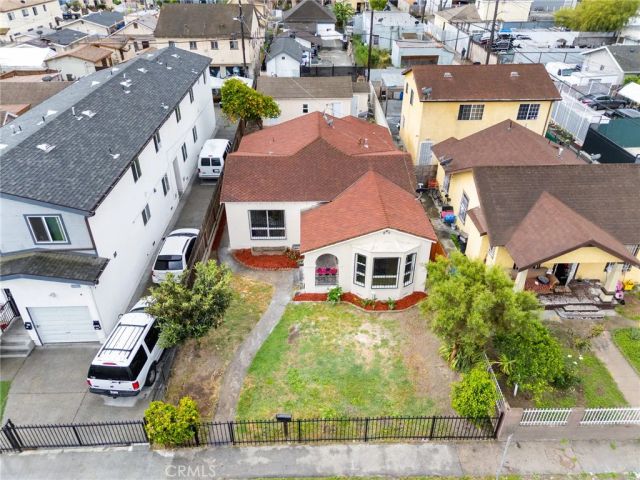 940 W 73rd, Los Angeles, CA 90044