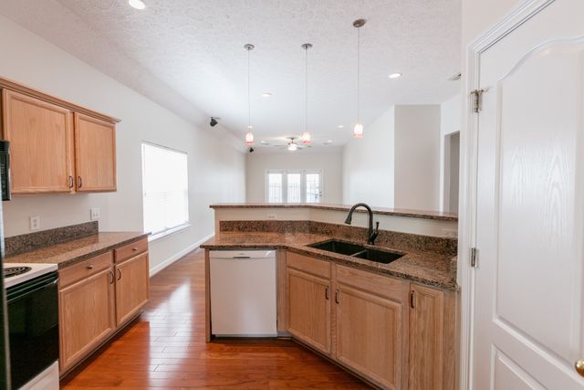 2711 Rosedale Pl, Nashville, TN 37211
