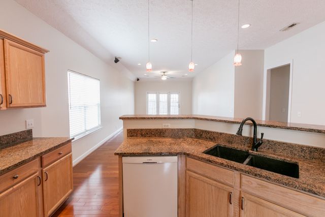 2711 Rosedale Pl, Nashville, TN 37211