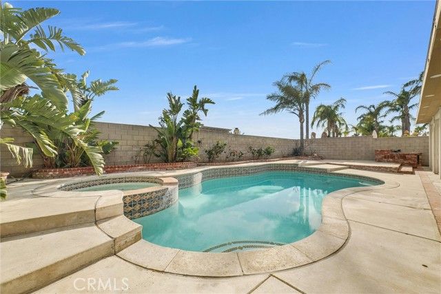 15269 Blue Spruce, Fontana, CA 92336
