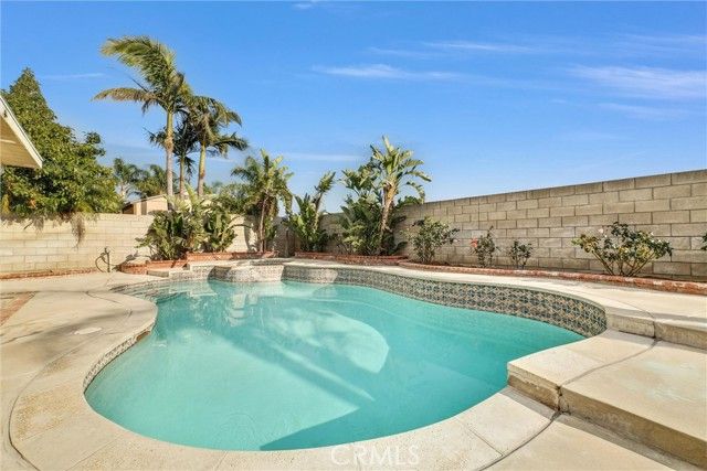 15269 Blue Spruce, Fontana, CA 92336