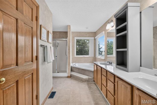 1704 Michaelwood Court, St Charles, MO 63303