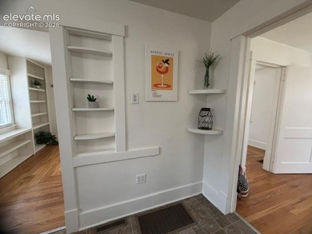 Image 13 of property listing at 736 E San Miguel Street, Colorado Springs, CO 80903