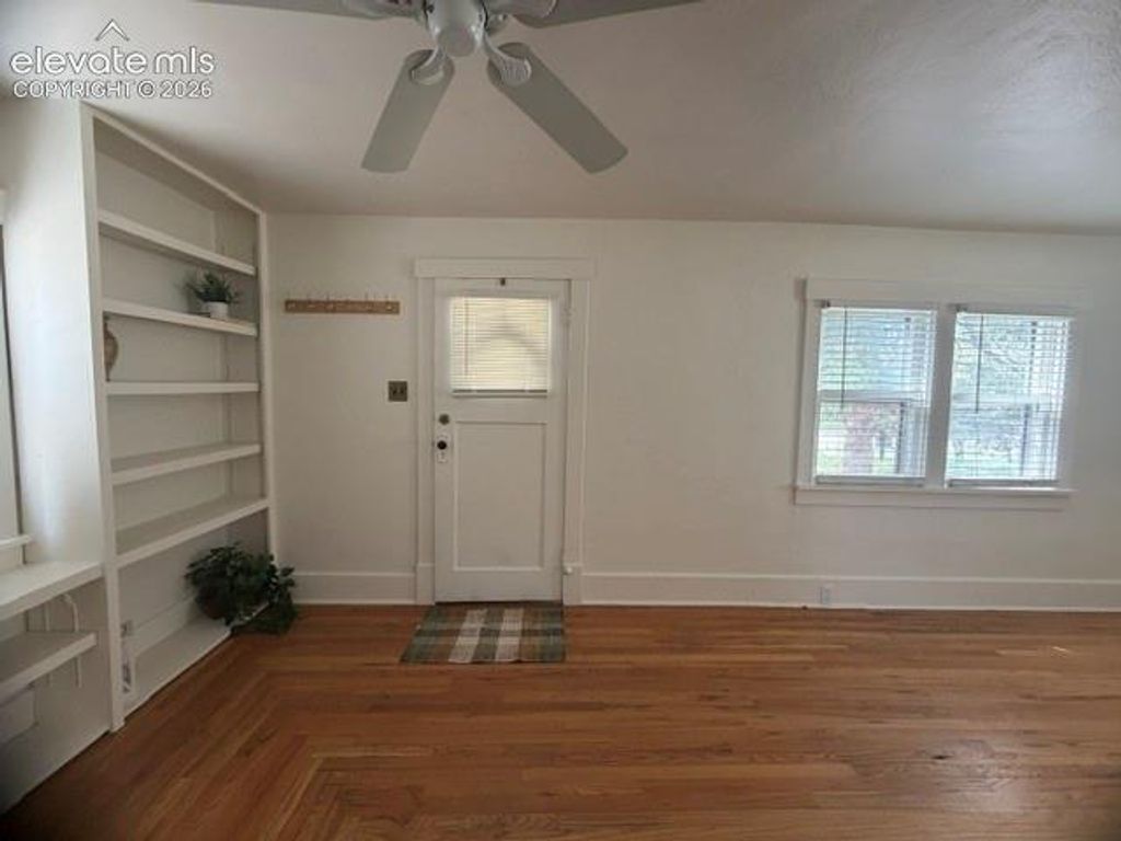 Image 7 of property listing at 736 E San Miguel Street, Colorado Springs, CO 80903