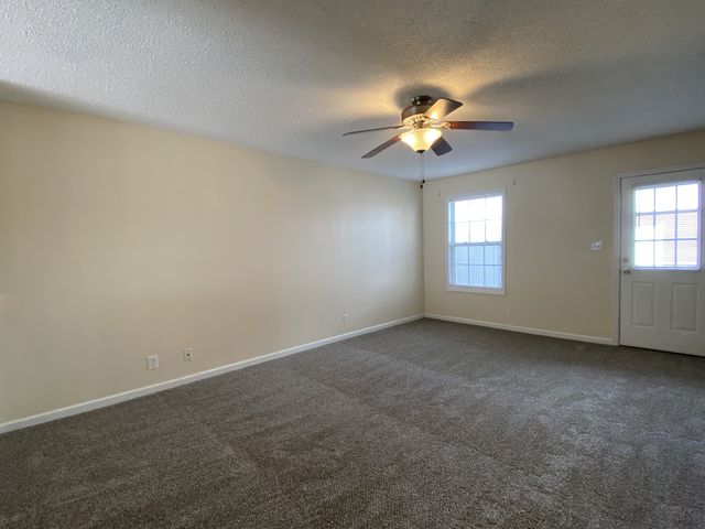 299 Raleigh Drive #B3, Clarksville, TN 37043