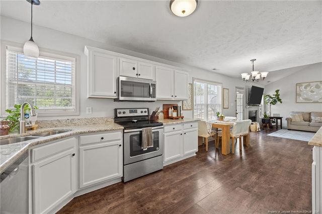 2608 Gressitt Point Lane, Fayetteville, NC 28306