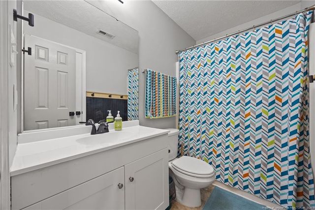 2608 Gressitt Point Lane, Fayetteville, NC 28306