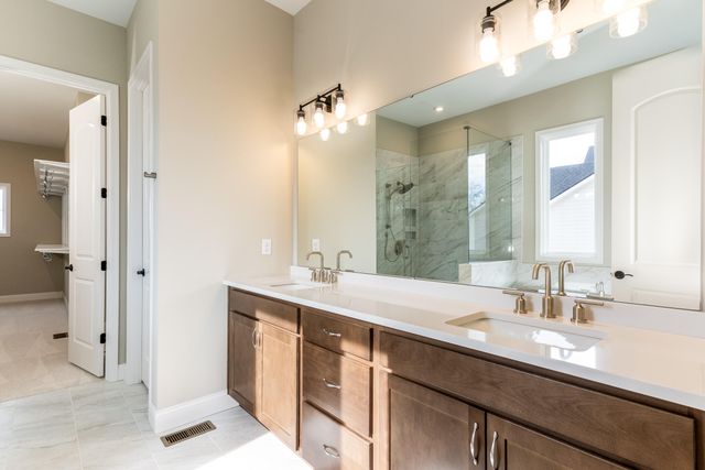 10460 Enclave Drive, Union, KY 41091