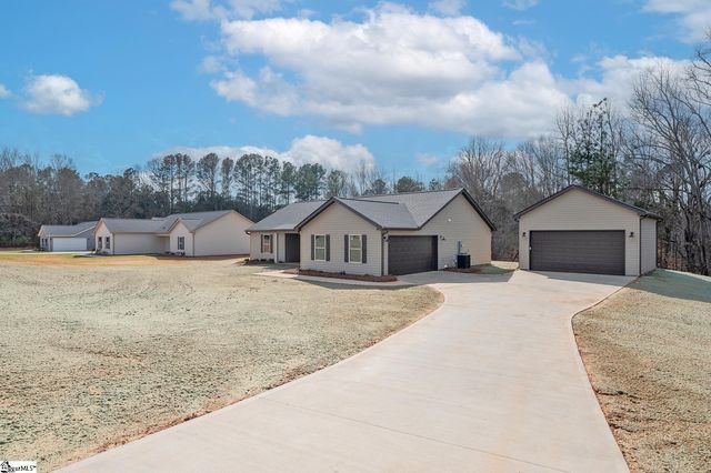 9946 Highway 252, Ware Shoals, SC 29692