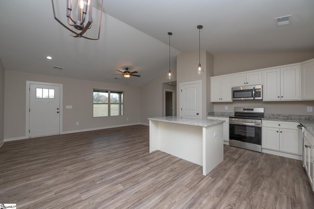 9946 Highway 252, Ware Shoals, SC 29692