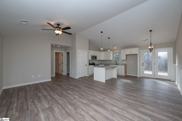 9946 Highway 252, Ware Shoals, SC 29692