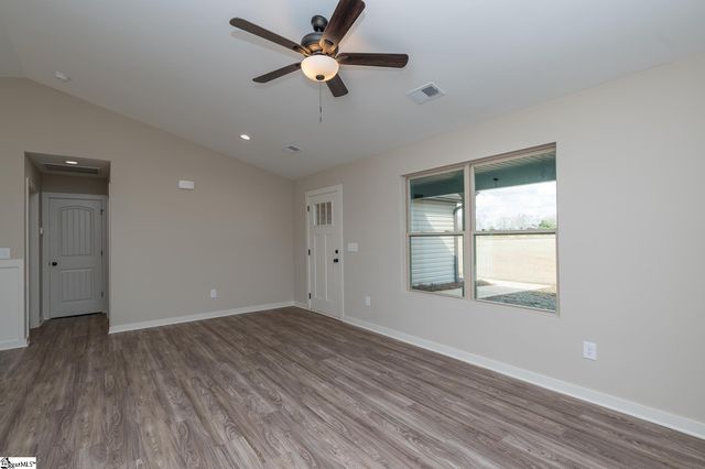 9946 Highway 252, Ware Shoals, SC 29692