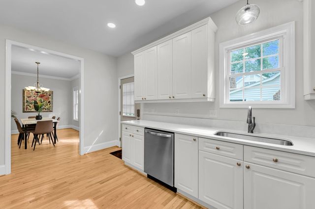 1421 N Point Court, Mount Pleasant, SC 29464