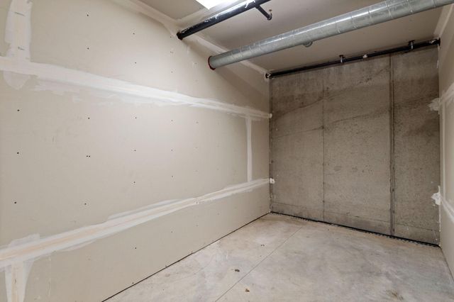 1805 3rd Avenue S 201, Minneapolis, MN 55404